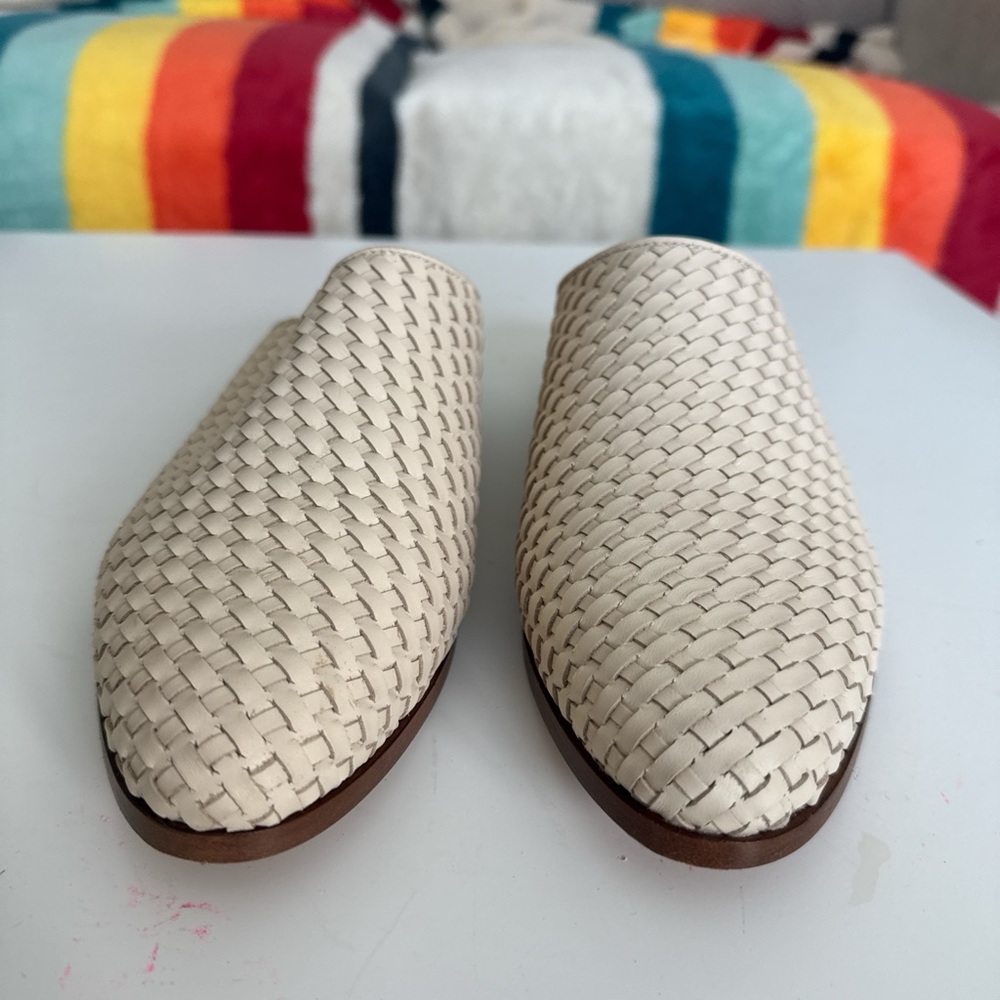 Nisolo Cream Woven Mules